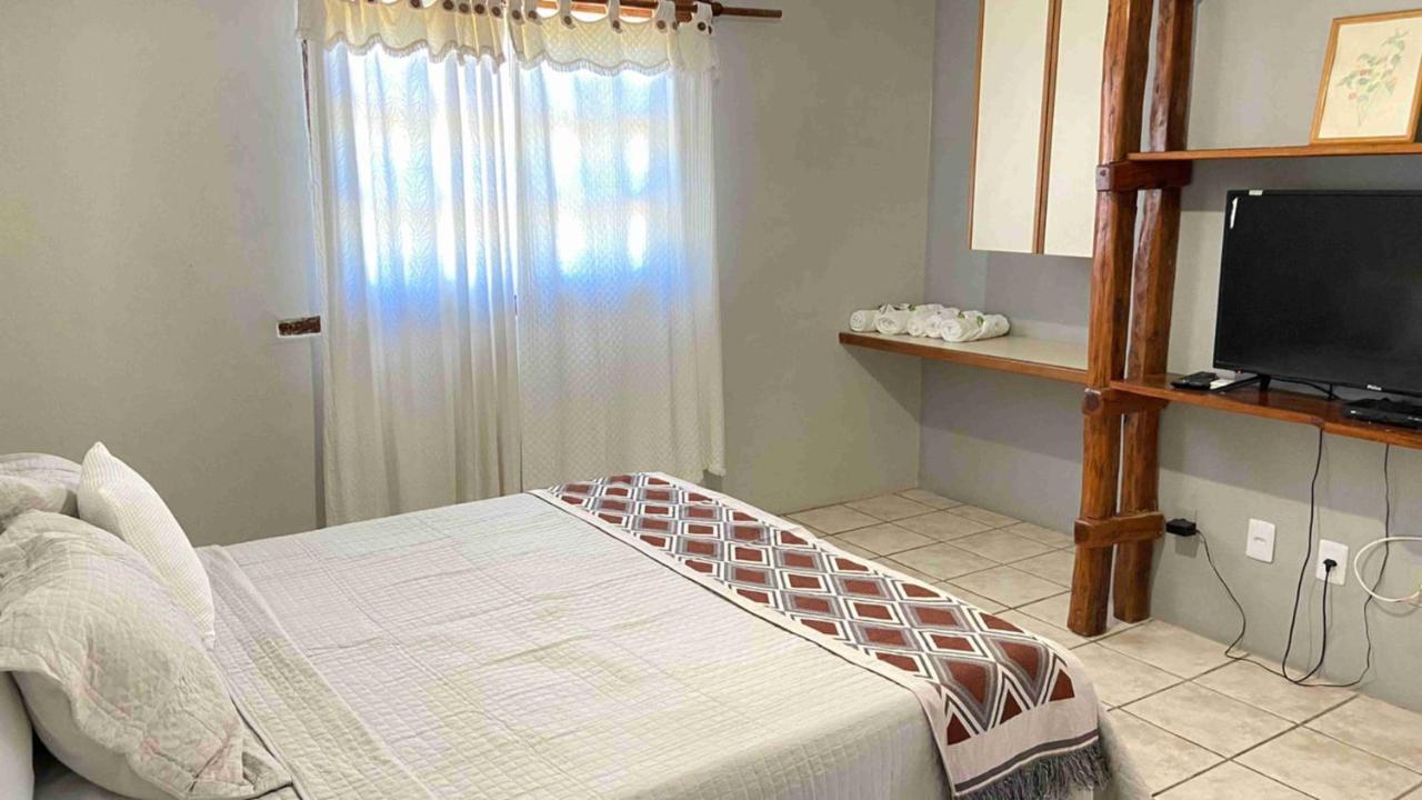 Raposo Chale Hotel Рио де Контас Екстериор снимка